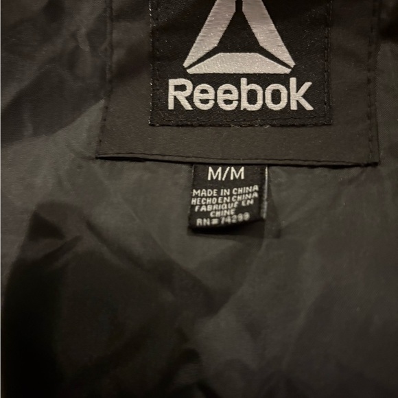 Men’s Reebok jacket - Picture 9 of 14